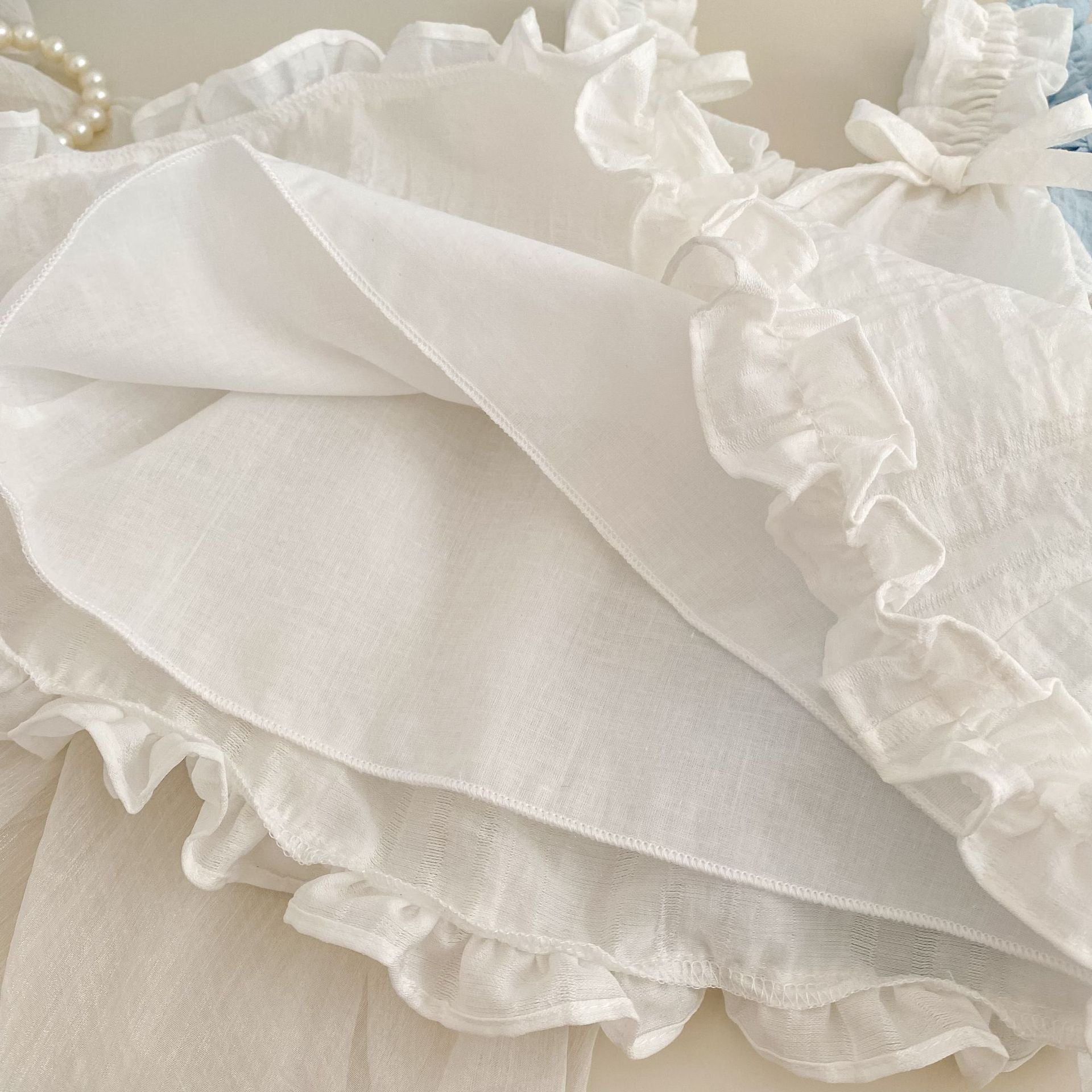 Cute Butterfly Bow Sleeveless Blouse for Girls, Thin Floral Lace Princess Style Top