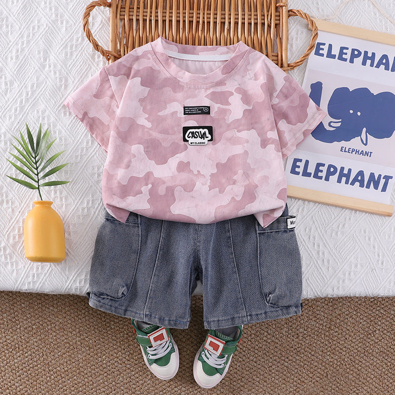 Camouflage short sleeved top and shorts set
