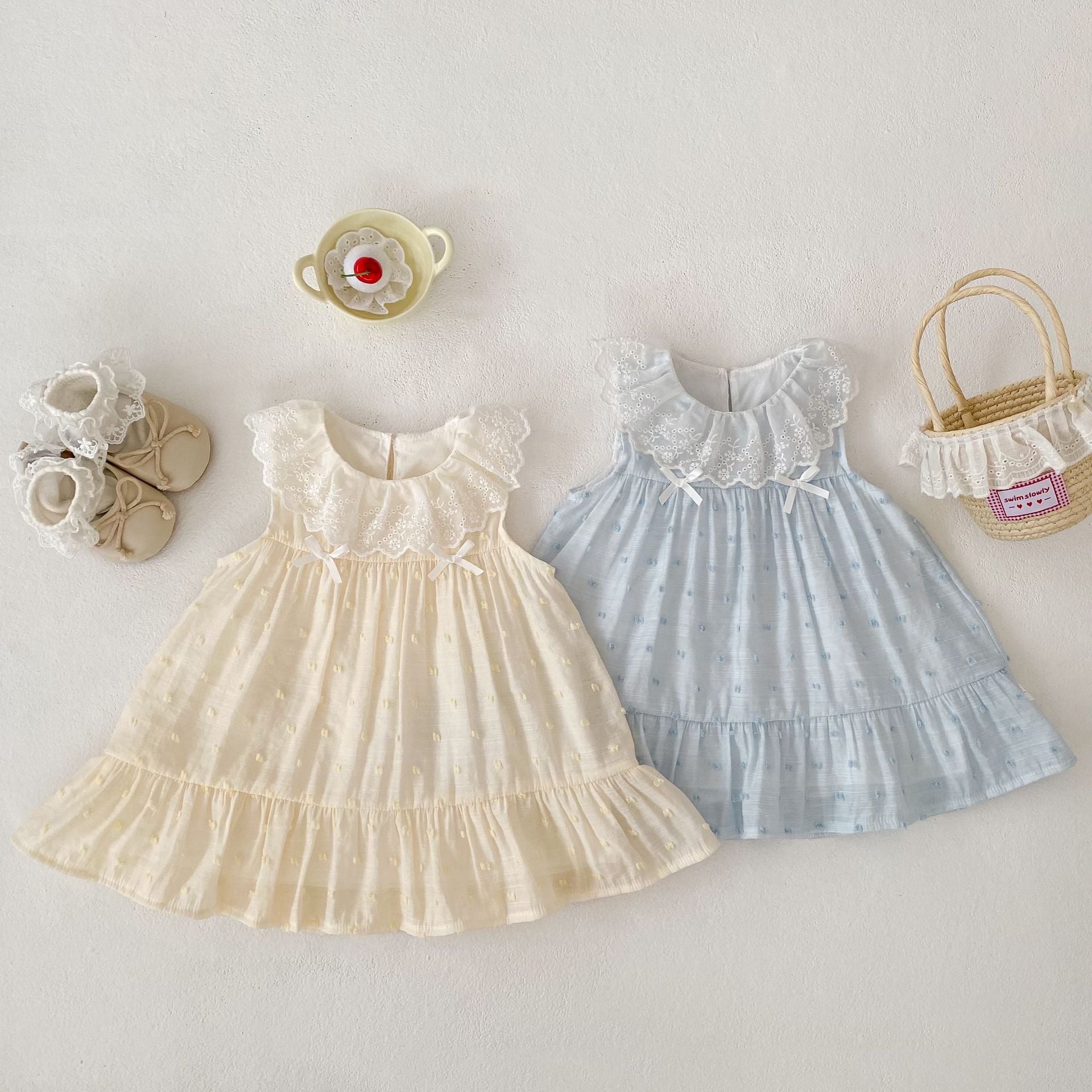 Girls' Summer Fresh Floral Print Sleeveless Dress with Lace Collar, Princess Style Ruffled Bodysuit Dress