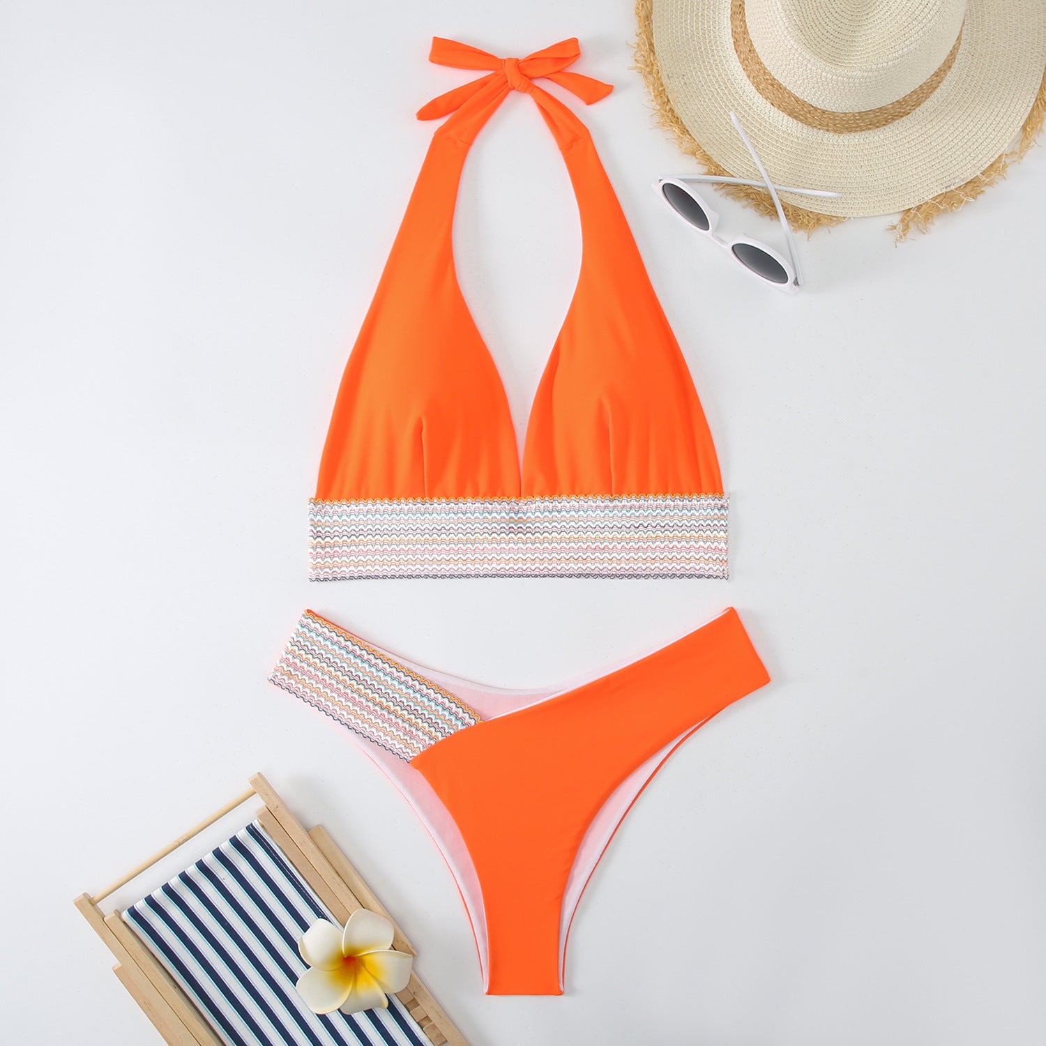 Solid color split swimsuit
