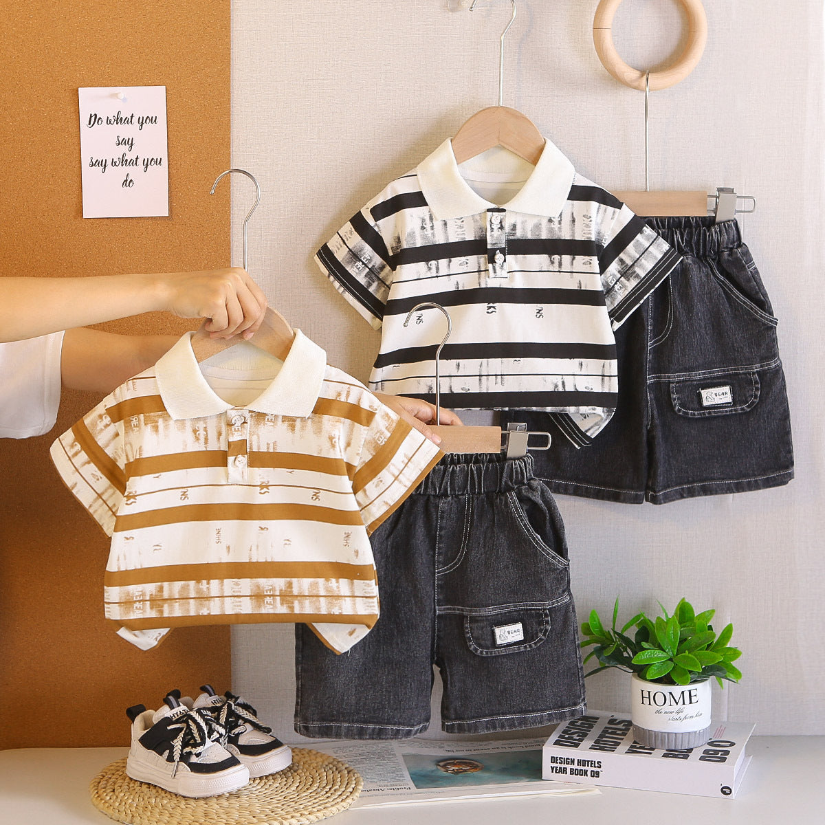 Short sleeved striped collar top shorts set