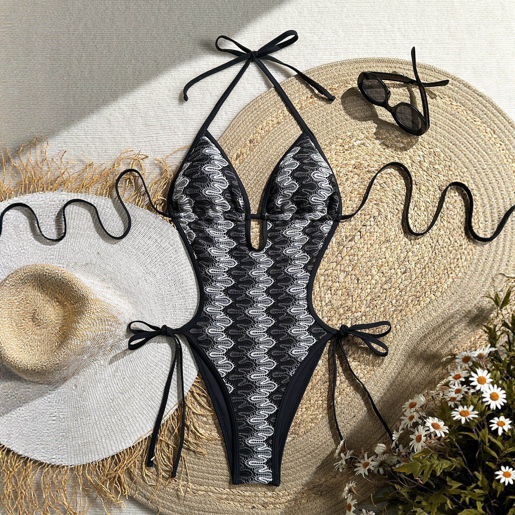 One-piece swimsuit women's hollow jacquard bikini swimsuit