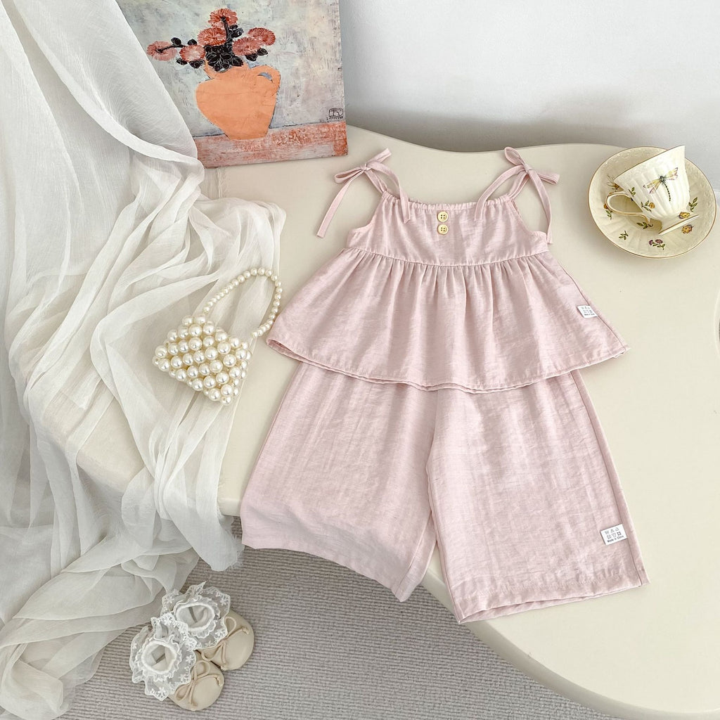 Lightweight and Stylish Two-Piece Set with Sleeveless Top and Loose Pants, Casual Fashion for Kids