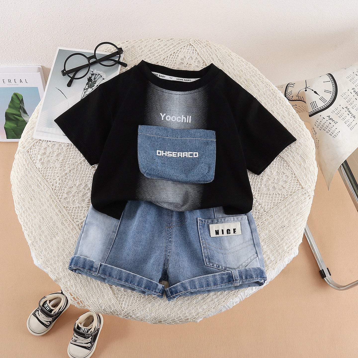 Letter short sleeved top and shorts set