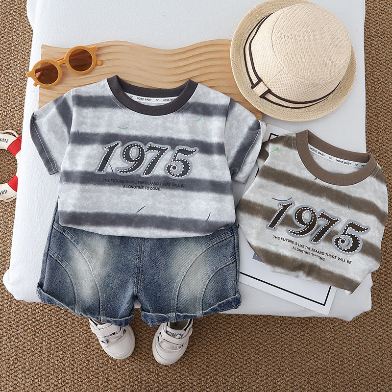 Striped round neck top and shorts set