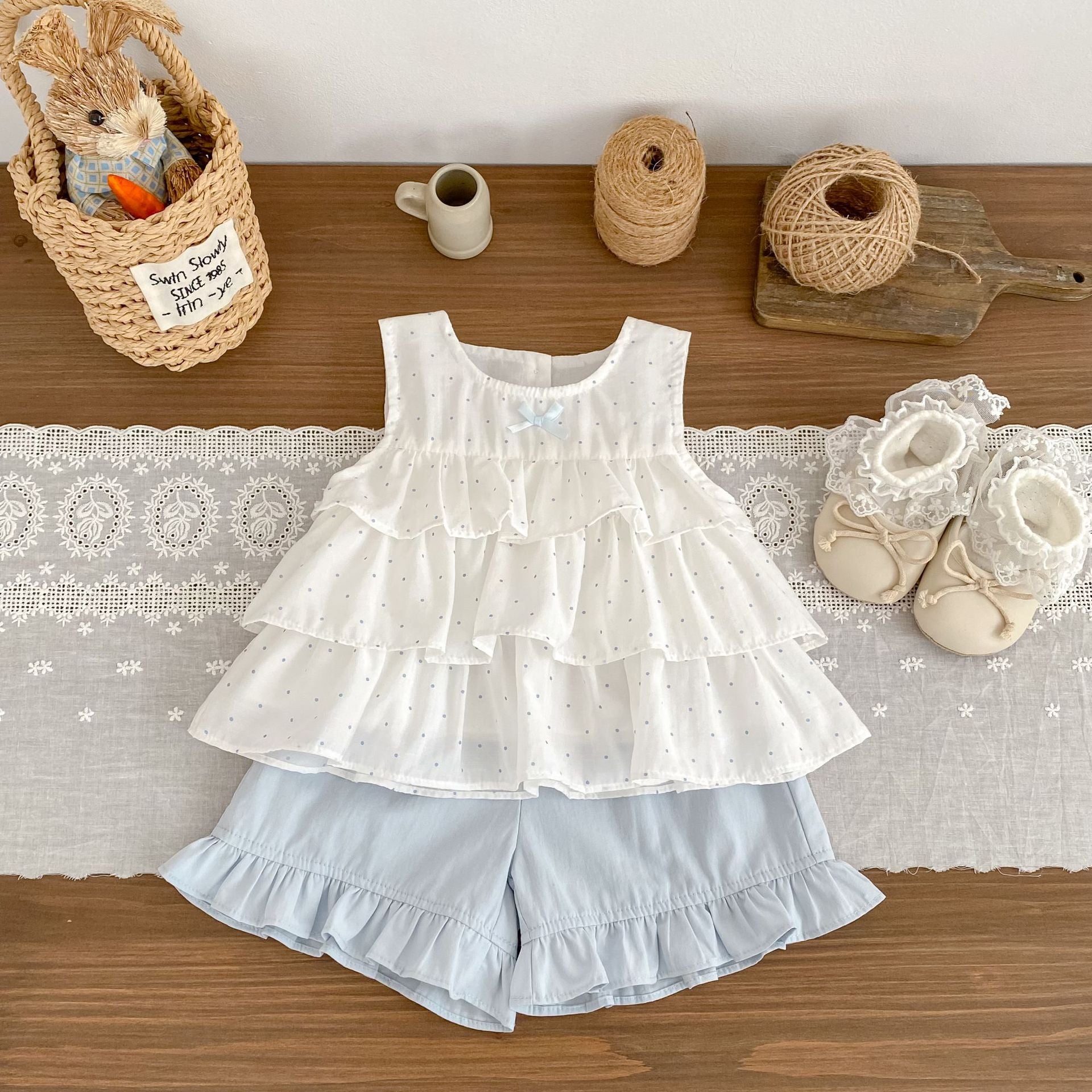 Girl's Summer Outfit Set Polka Dot Sleeveless Baby Doll Top + Bloomer Shorts Two-Piece Set