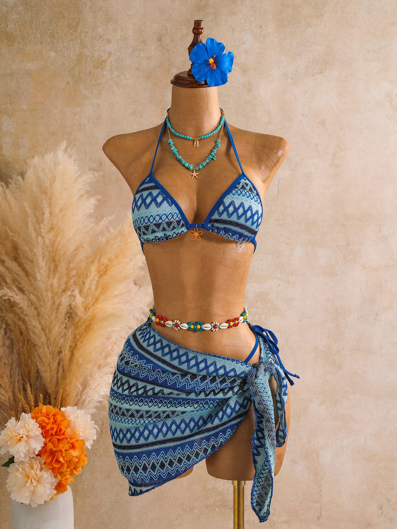 Knitted three piece swimsuit women's neck hanging bikini beach vacation sexy swimsuit